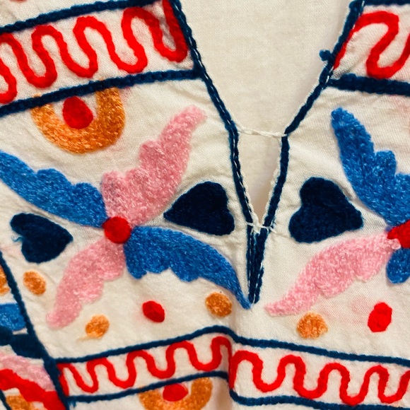 America & Beyond Festive Boho Beach Tunic coverup with tassels - Picture 4 of 10